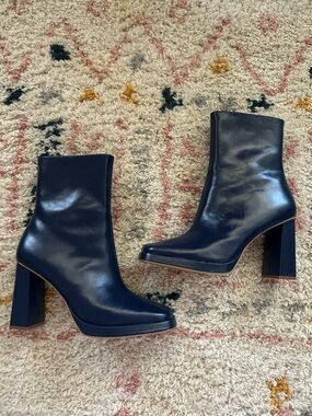 Steve Madden Freya Platform‎ Block Heel Booties blue leather